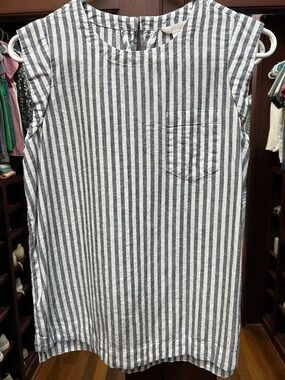 Caslon XS Linen Blend Popover Sleeveless Striped Top - Navy and White